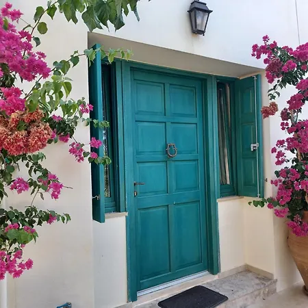 Villa Aposperitis Panormos (Crete)