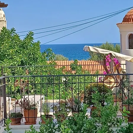 Villa Aposperitis