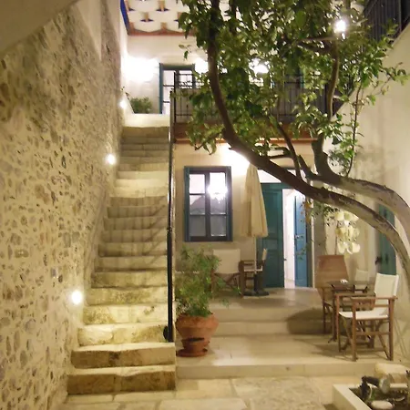 Villa Aposperitis