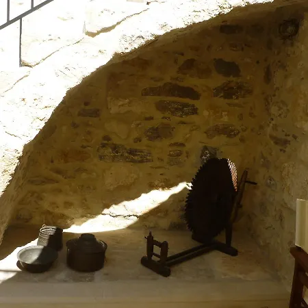 Villa Aposperitis
